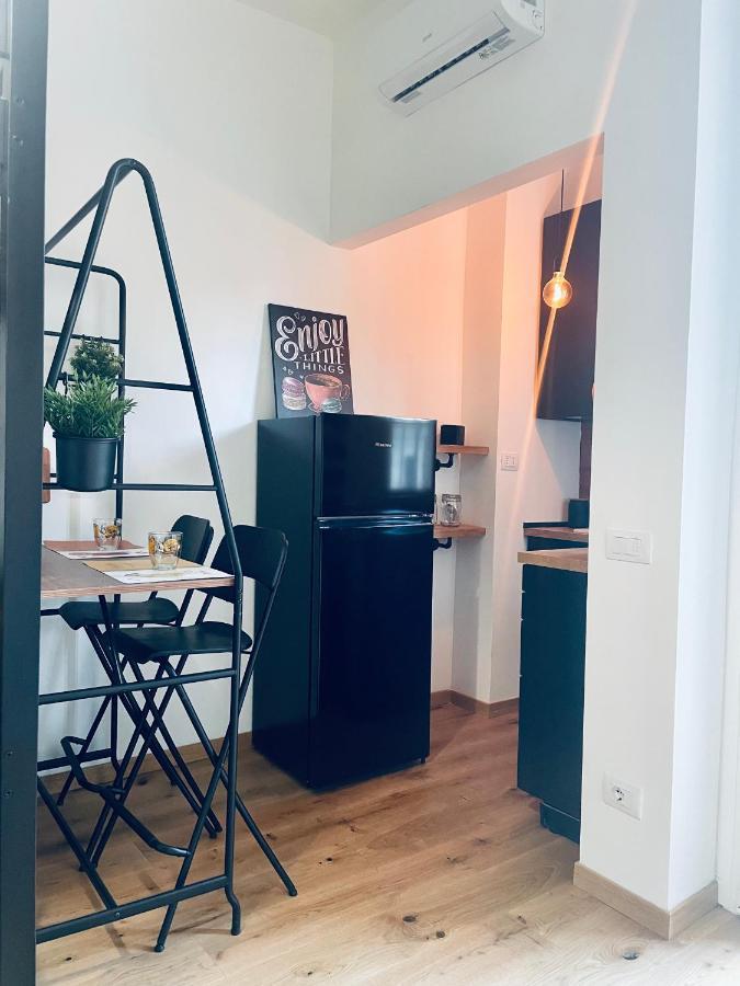 Trevi Industrial Room C Milano Dış mekan fotoğraf